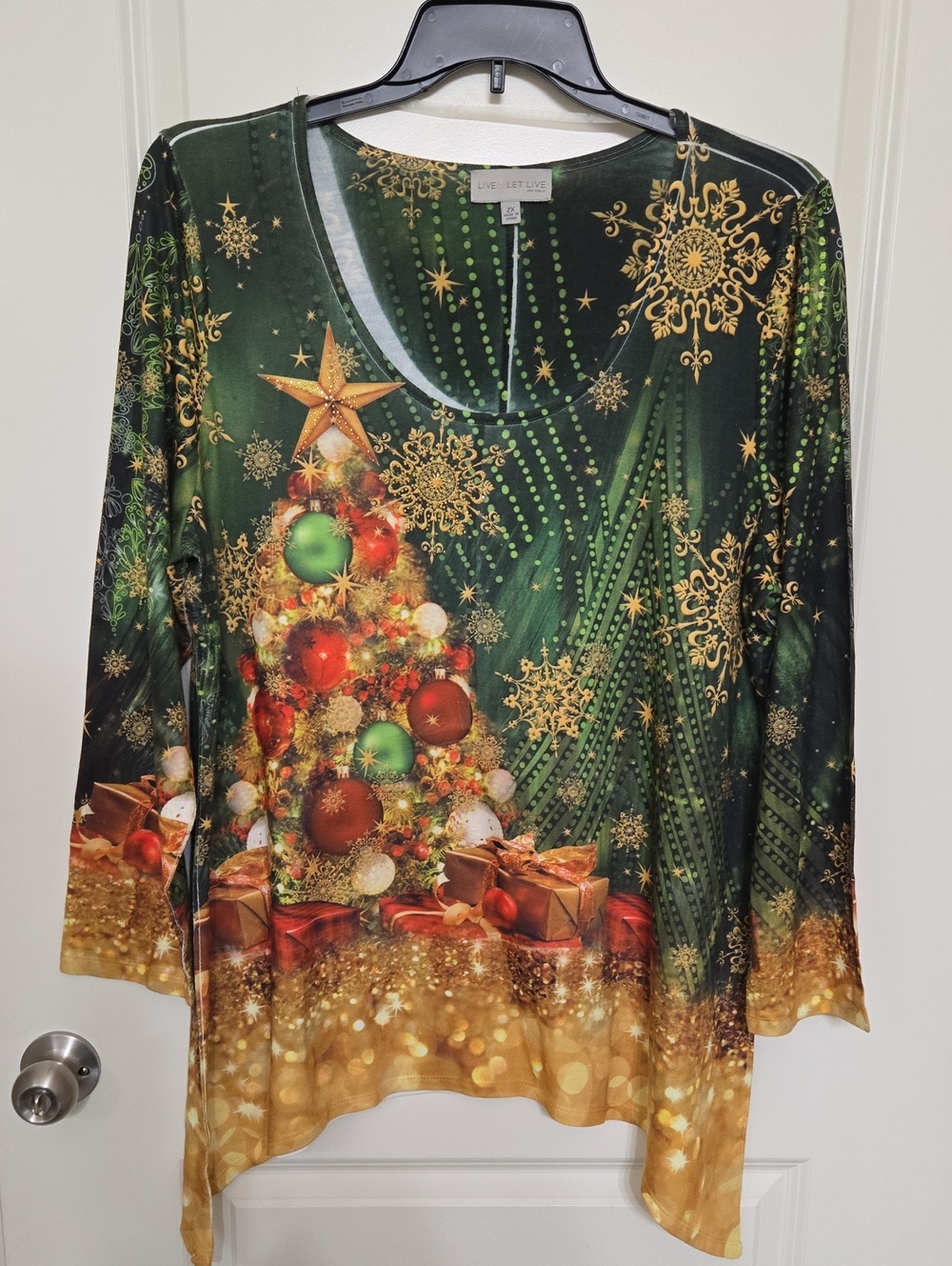 ONE WORLD Green and Gold Holiday Tree Long-Sleeve Tee